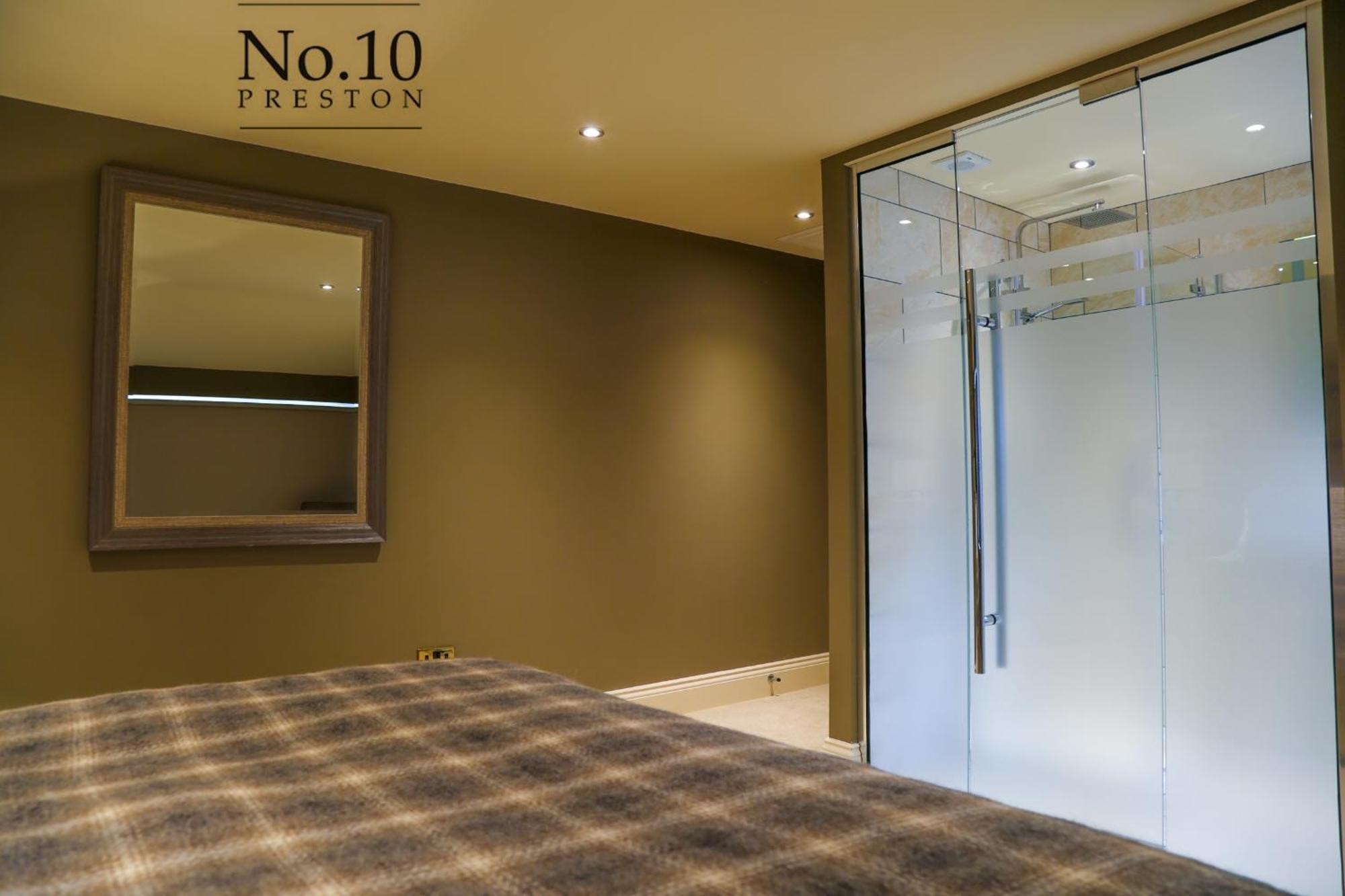 No.10 Preston Hotell Preston  Exteriör bild